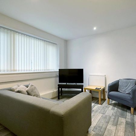 Bright, Warm & Cozy House In Harpurhey Apartman Manchester Kültér fotó