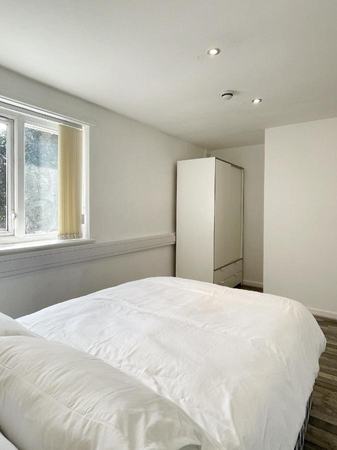 Bright, Warm & Cozy House In Harpurhey Apartman Manchester Kültér fotó