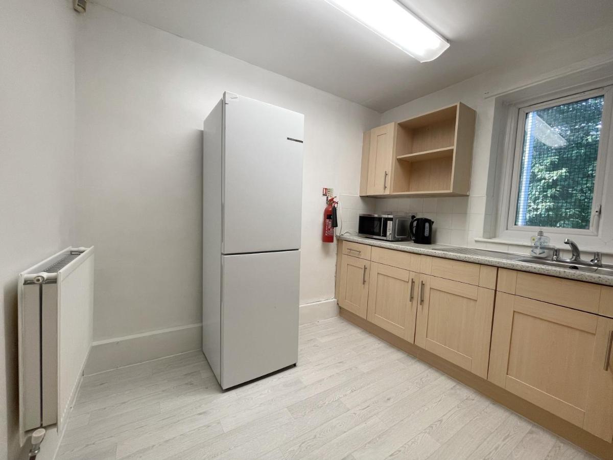 Bright, Warm & Cozy House In Harpurhey Apartman Manchester Kültér fotó